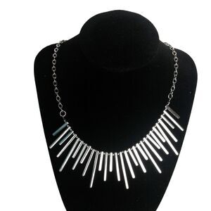 Silverstone Fringe Collar Bib Necklace Multisized Bar Spike